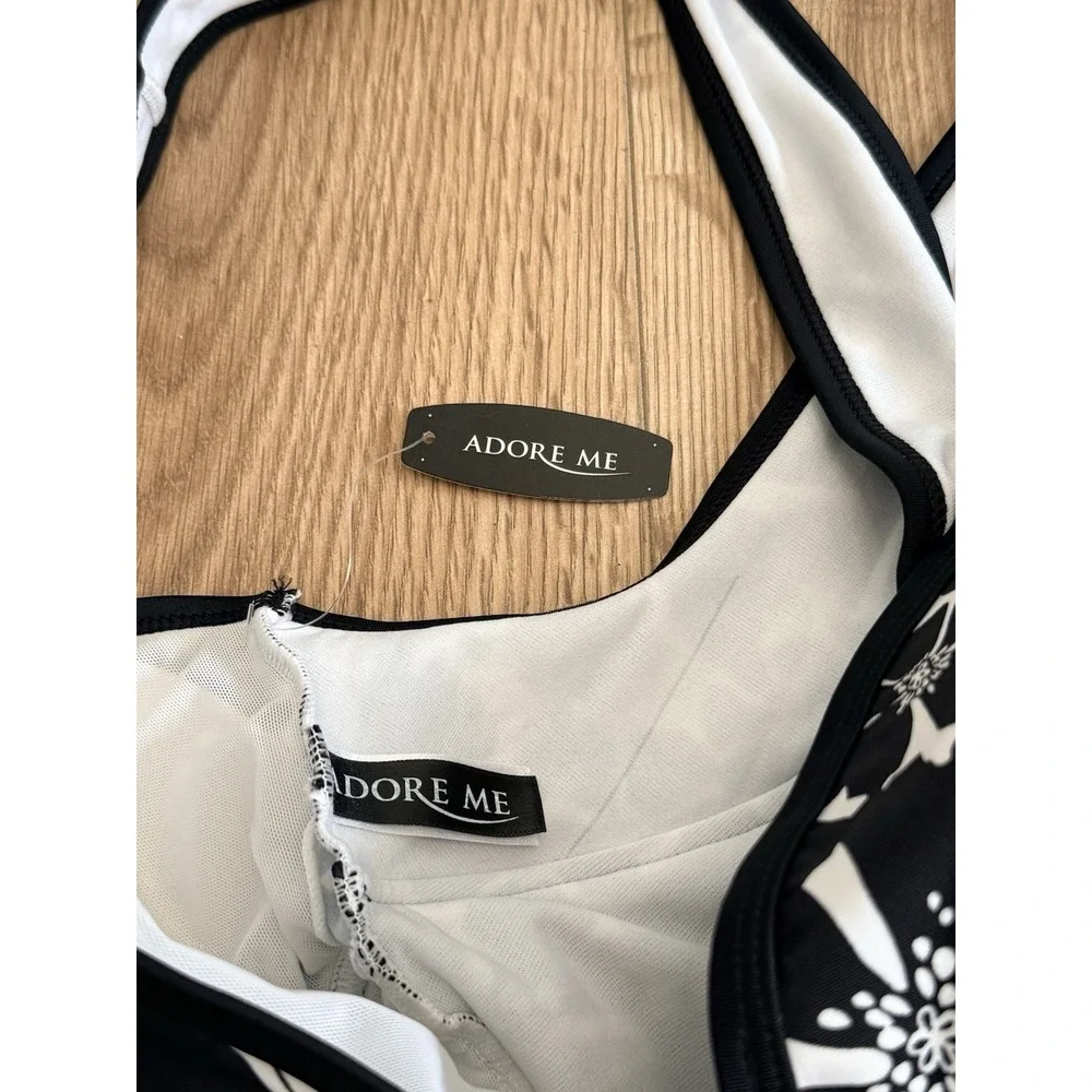 Adore Me Womens One Piece Swimsuit Black White Floral Lace Up Plunge V-Neck NWT